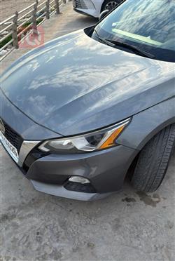 نیسان ئەلتیما